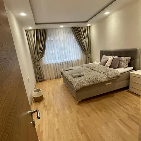 Lejlighed Emlex Stylish In The Heart Of *