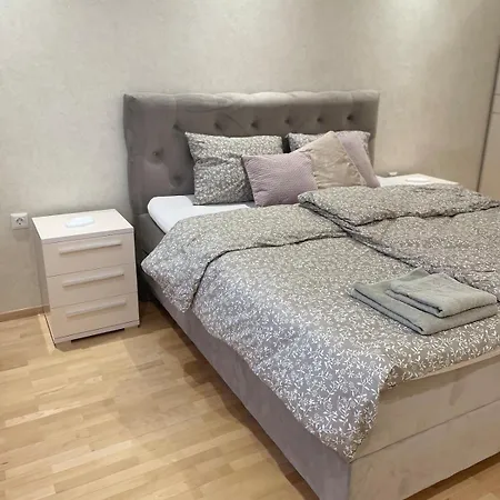 Appartement Emlex Stylish In The Heart Of